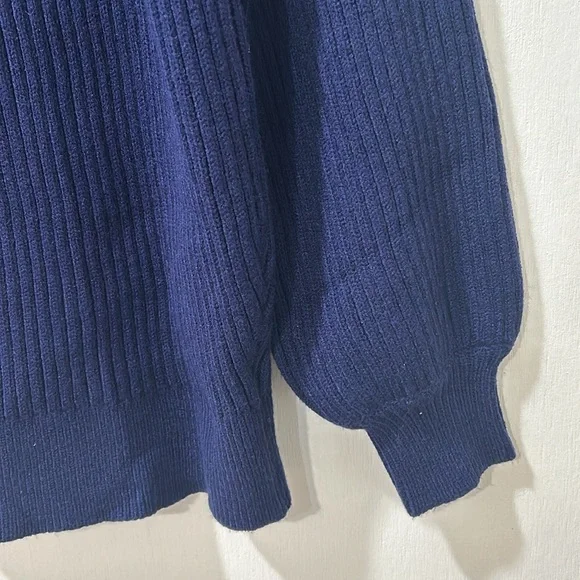 KIRUNDO WOMENS OFF SHOULDER RIBBED SWEATER BLUE SIZE LG NEW - Picture 3 of 9